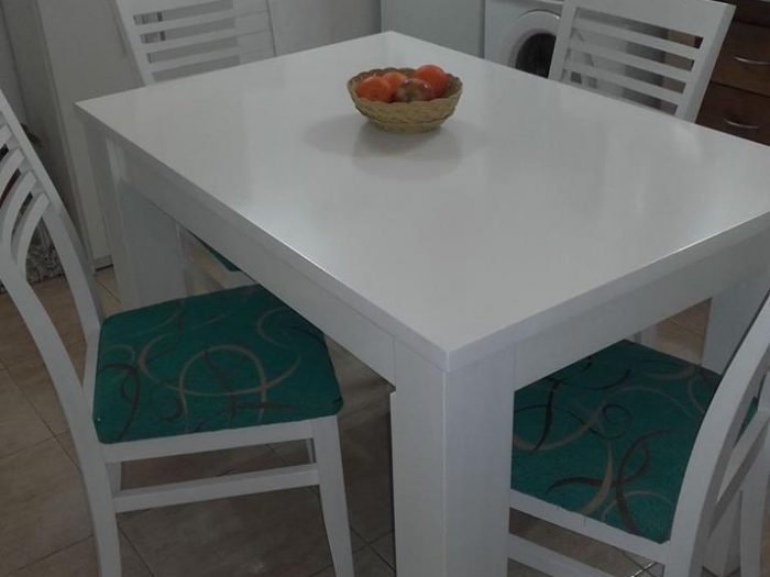 Mesas Laqueadas-Mesas-Fijas (9)